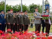 Ozbrojen� sily SR si pripomenuli padl�ch hrdinov pietnymi aktivitami po celom Slovensku